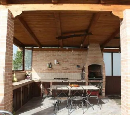 Angolo Di Paradiso Bed & Breakfast